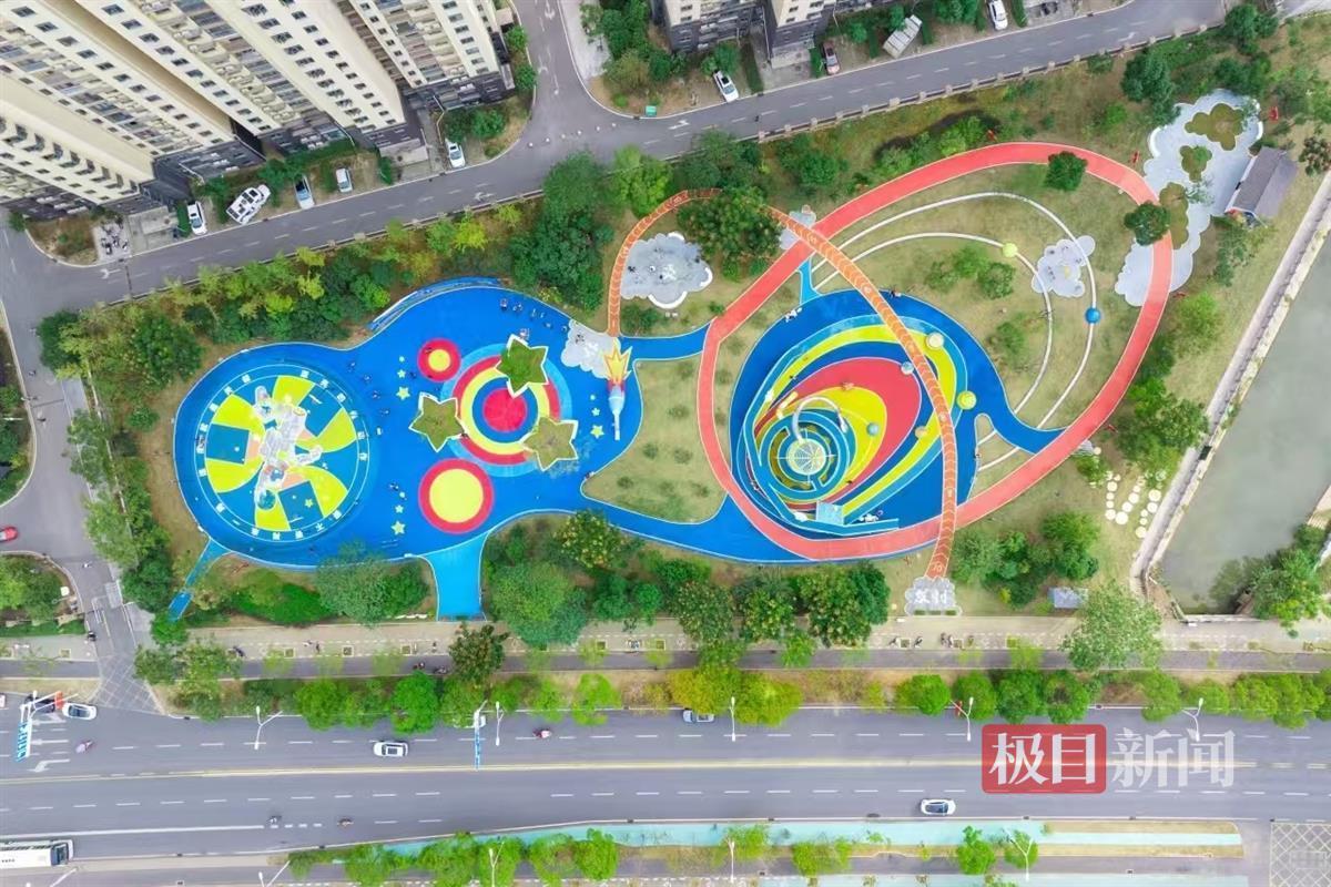 九游app：湖北把城市“边角料”变废为宝 2024年上新260个口袋公园(图2)