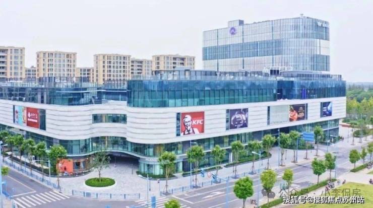 九游app：泷悦蓝湾售楼处电话售楼中心电话楼盘评测泷悦蓝湾首页网站24小时热线(图11)