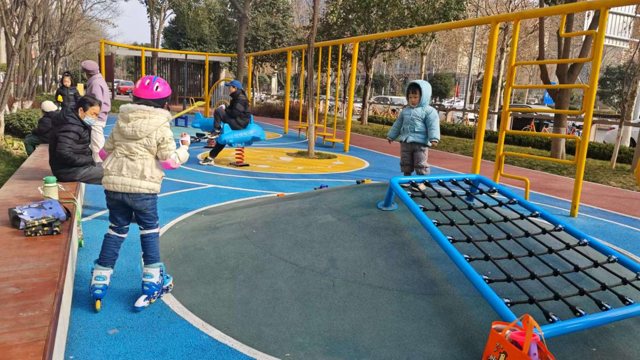 九游娱乐：西安市雁塔区：做好口袋公园 种下绿色幸福(图2)
