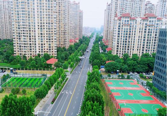 用心打造家门口的健身球场让百姓幸福“出圈”(图2)