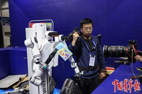 九游娱乐：“科幻照进现实” 千亿产业生态勾勒未来图景(图3)