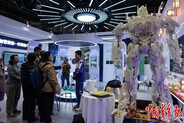 九游娱乐：“科幻照进现实” 千亿产业生态勾勒未来图景(图2)