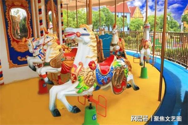 九游娱乐：2024上海安徒生童话乐园开启“国风新春奇妙童话游园会”(图4)
