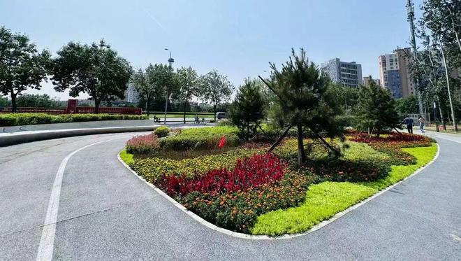 特色健身步道、儿童游乐场…快来顺义这处火出圈的宝藏公园逛一逛→(图4)