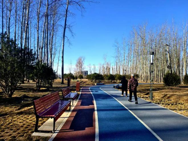 特色健身步道、儿童游乐场…快来顺义这处火出圈的宝藏公园逛一逛→(图8)