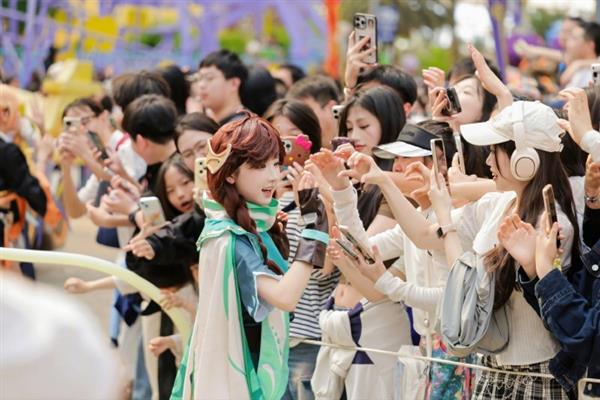 九游app：两登央视 《王者荣耀》助益国民文娱体验再升级(图4)