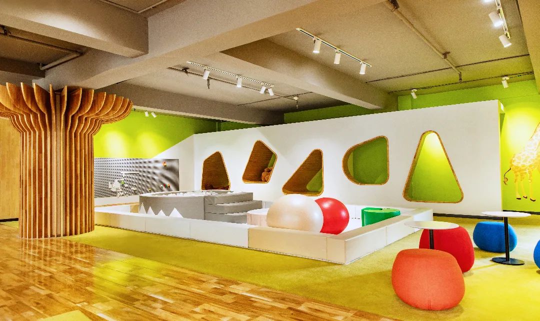 九游app：广州市十六届人大五次会议举行第四场代表通道