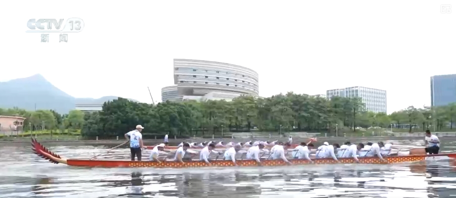 产业“忙” 消费“热” 百姓“乐”享新场景点燃消费“热引擎”(图3)