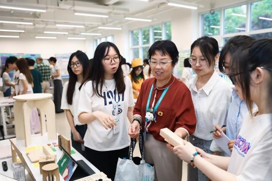 西安欧亚学院人文教育学院2025年学术季开启创新实践(图3)