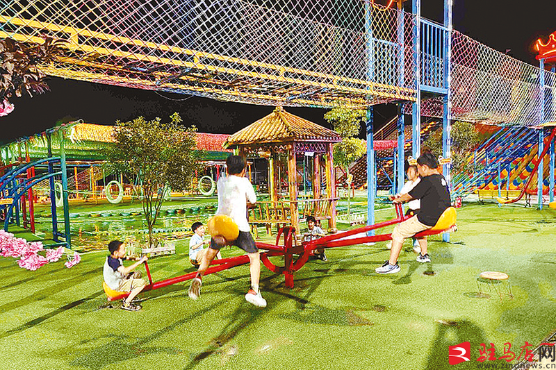 夏夜“遛”娃 快乐“童”行(图3)