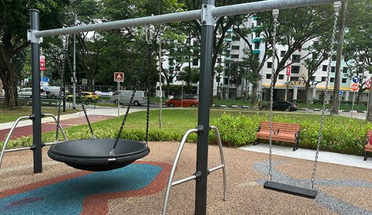 九游娱乐：大巴窑中央游乐场：水戏区的休闲广场(图6)