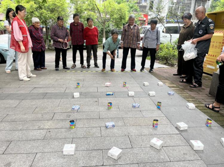幼儿园小摊主们的创意市集：让孩子们的梦想成真！(图1)