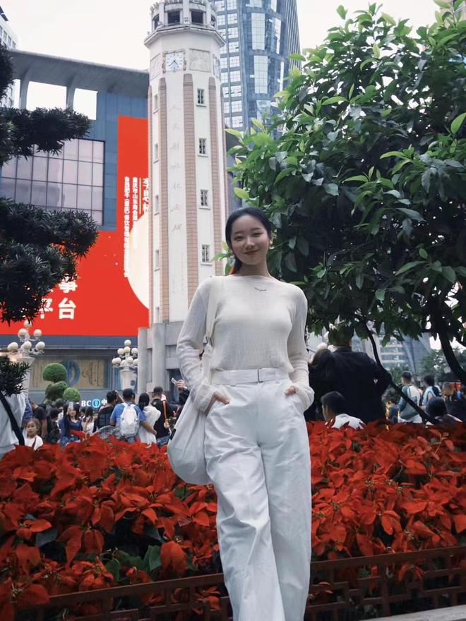 九游app：女孩被蛇咬身亡涉事医院被调查专家愤怒发声三亚文旅受牵连(图12)