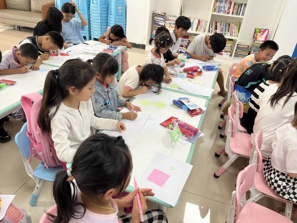九游娱乐：普定县民政局：“四提升”为儿童健康成长护航(图1)