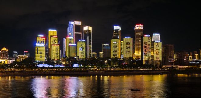 九游app：10年7次中国行库里对华夏大地爱得深沉！(图7)