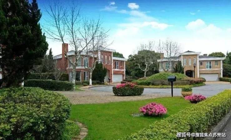 九游娱乐：绿宝园翡梵售楼处电话绿宝园翡梵售楼中心电线浦东康桥楼盘百科首页网站楼盘百科首页网站处24小时热线电话(图2)