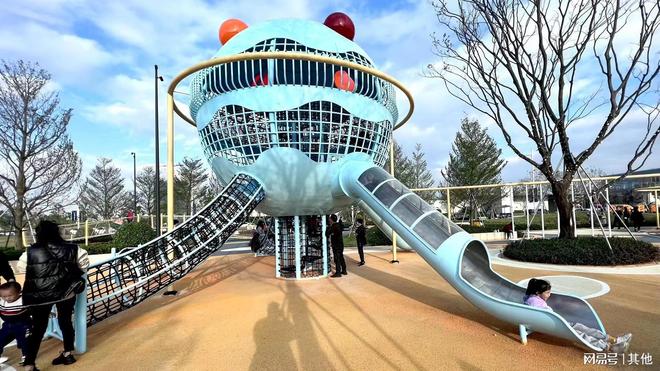 不锈钢滑梯定制 户外不锈钢滑梯哪家好 定制厂家拾年设备(图3)