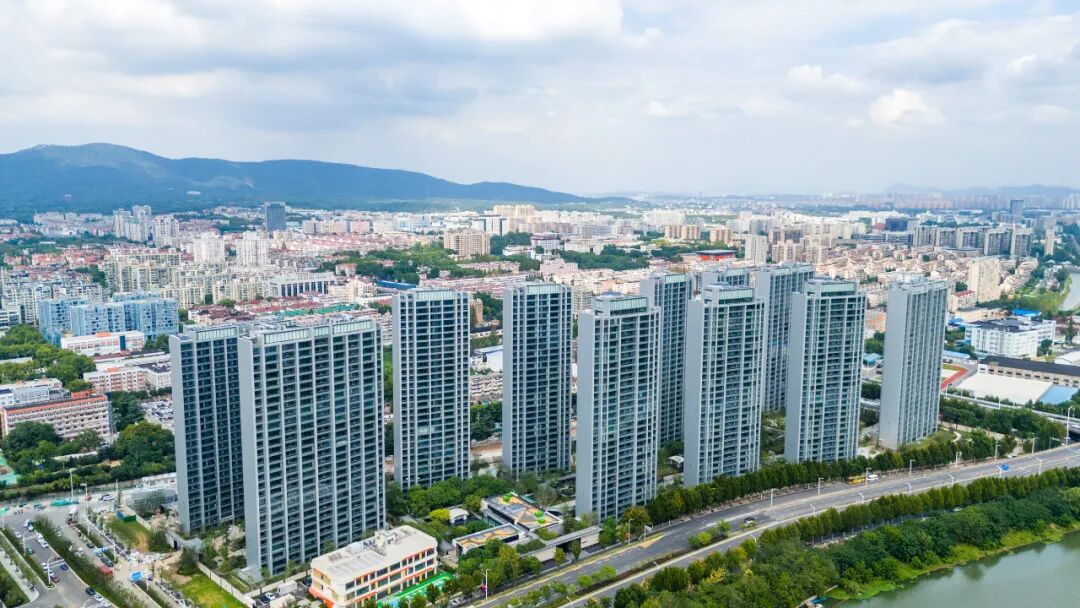 九游娱乐：在交付前5天我替业主们去看了这个主城大平层项目