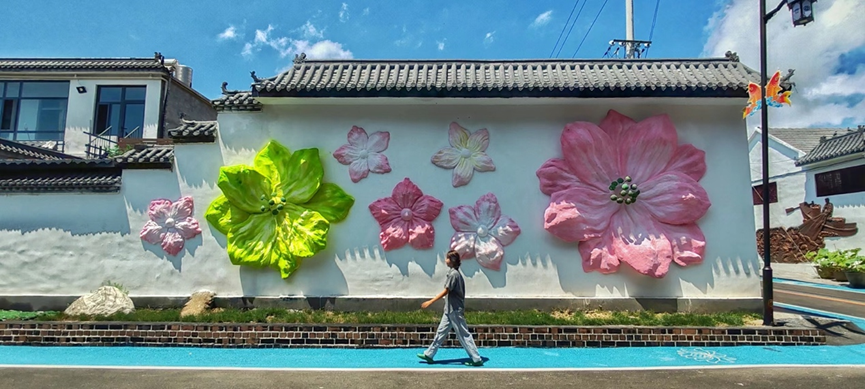 “误入藕花深处”照进现实！这片湿地打开夏日度假新方式(图3)