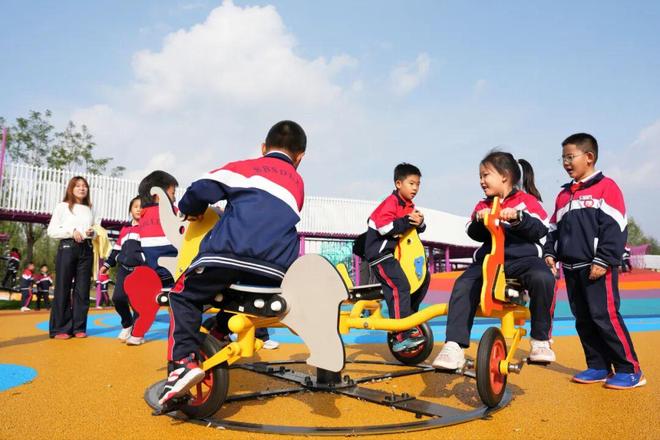 九游app：“这个新公园太好玩儿了！”(图3)