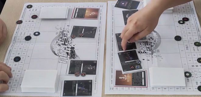 九游娱乐：MOBA、恐怖、电子斗蛐蛐！崩铁优质二创游戏频出玩家脑洞无极限？(图11)