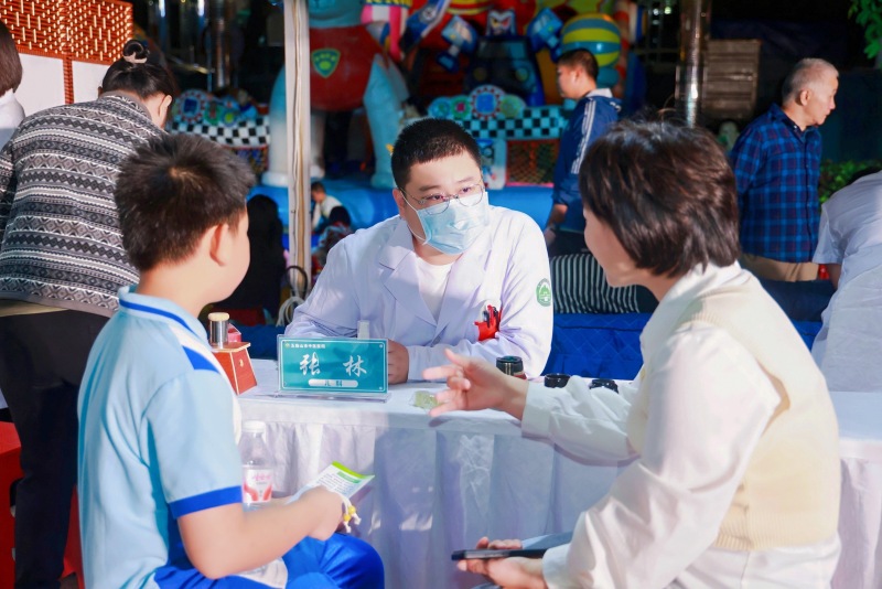 2025年中医药文化惠民（五指山站）活动圆满举行(图2)