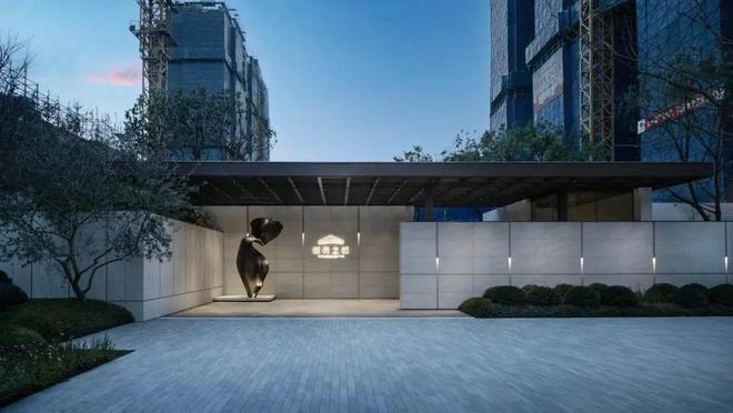 九游app：热搜榜首华润华发时代之城售楼处官方发布：大师级精装叠墅(图30)