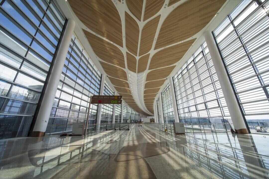 九游娱乐：超高颜值！白云机场T3航站楼已开放预约全国首创全景航空观景平台和瞭望塔等你来打卡(图2)