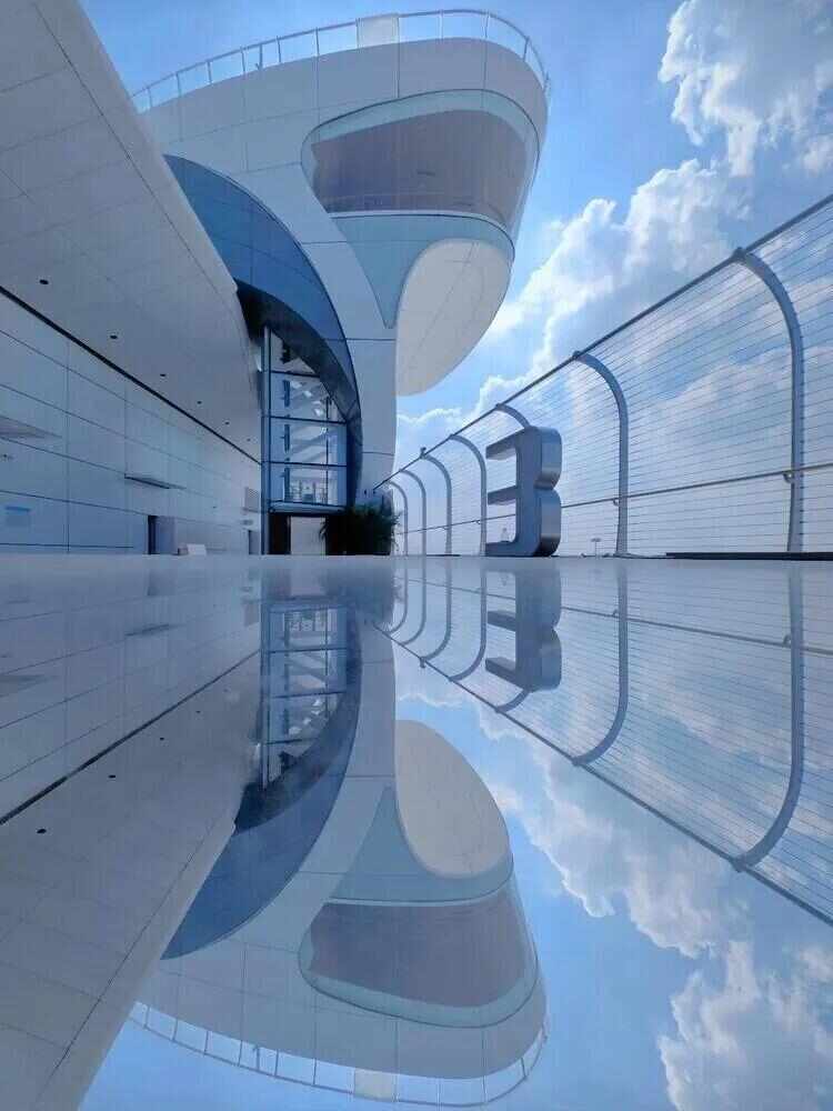 九游娱乐：超高颜值！白云机场T3航站楼已开放预约全国首创全景航空观景平台和瞭望塔等你来打卡(图3)