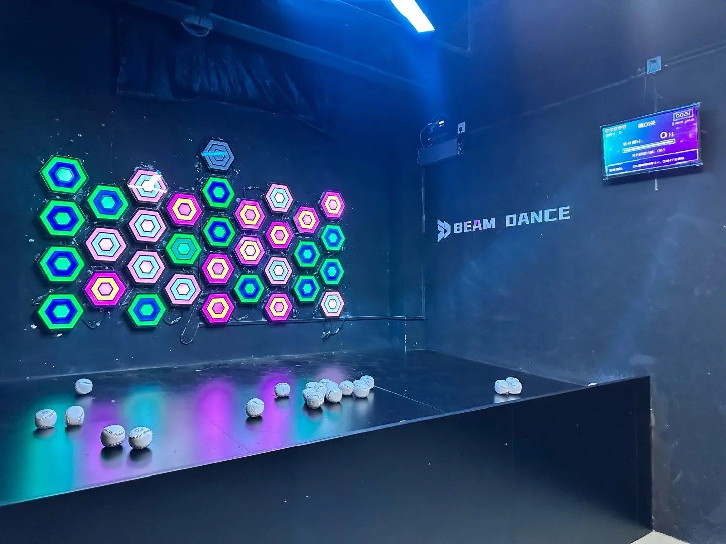 九游app：2025年婚礼现场互动小游戏有哪些_结婚搞气氛游戏有哪些？