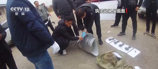 九游娱乐：看小说学盗墓挖走20余件国宝 特大盗墓案细节曝光(图12)