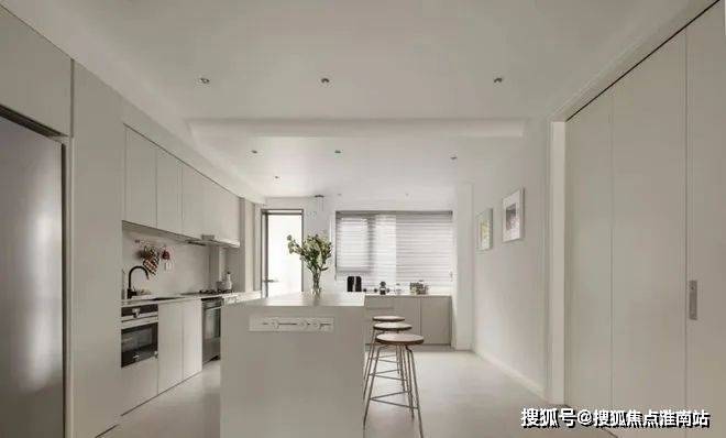 九游娱乐：保利云湖壹号售楼处│云湖壹号 (营销中心) 官网 - 2025 销售中心 (售楼处)- 楼盘欢迎您 价格  户型  地址环境配套交房时间电话(图10)