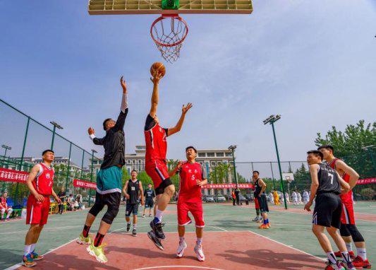 “全国群众体育先进单位”荣誉的背后