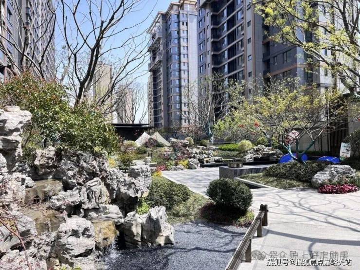 建发联发青云上售楼处│建发联发青云上 (营销中心) 官网 - 2025 销售中心 (售楼处)- 楼盘欢迎您 价格  户型  地址环境配套交房时间电话(图16)