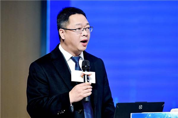 九游娱乐：全国领先！龙江路小学新都校区发布智能融通平台破解AI教育痛点(图2)