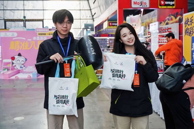 体彩公益跨界长沙国际车展 互动游戏+幸运礼包引爆市民参与热潮(图3)