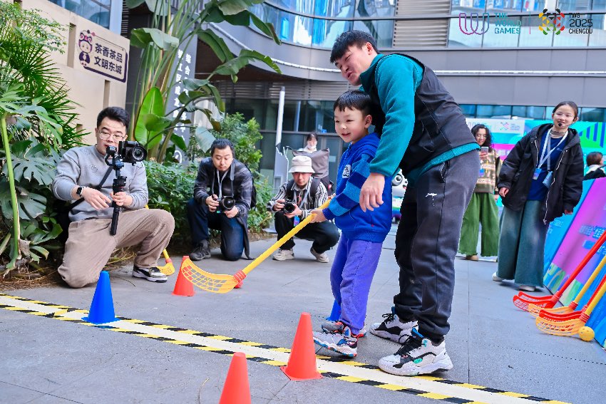 九游app：短剧互动游戏板块热潮来袭涨幅高达296%！