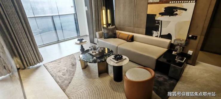 华发海上都荟_(华发海上都荟售楼处电话)_营销中心电话_来电预约看房@楼盘测评-2026最新房价_楼盘详情-最新样板间-户型图-容积率(图2)