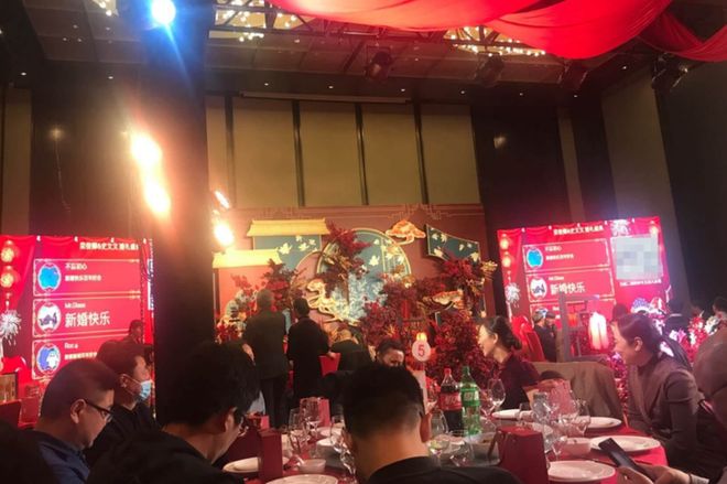 婚礼互动游戏指南：如何嗨翻全场！(图2)