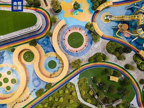 九游娱乐：鼓励放宽儿童免票身高年龄限制！两部门发文推进儿童友好建设(图3)