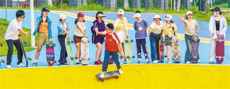 九游娱乐：口袋公园多起来了(图3)