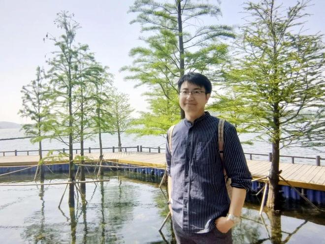 电子科大成都学院优秀教师李游：科成是我扎根成长的家！(图4)