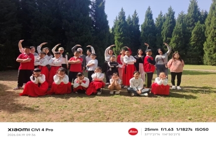 邢台市东静庵南街小学开展“春意童趣亲子同乐”家校亲子互动活动(图5)