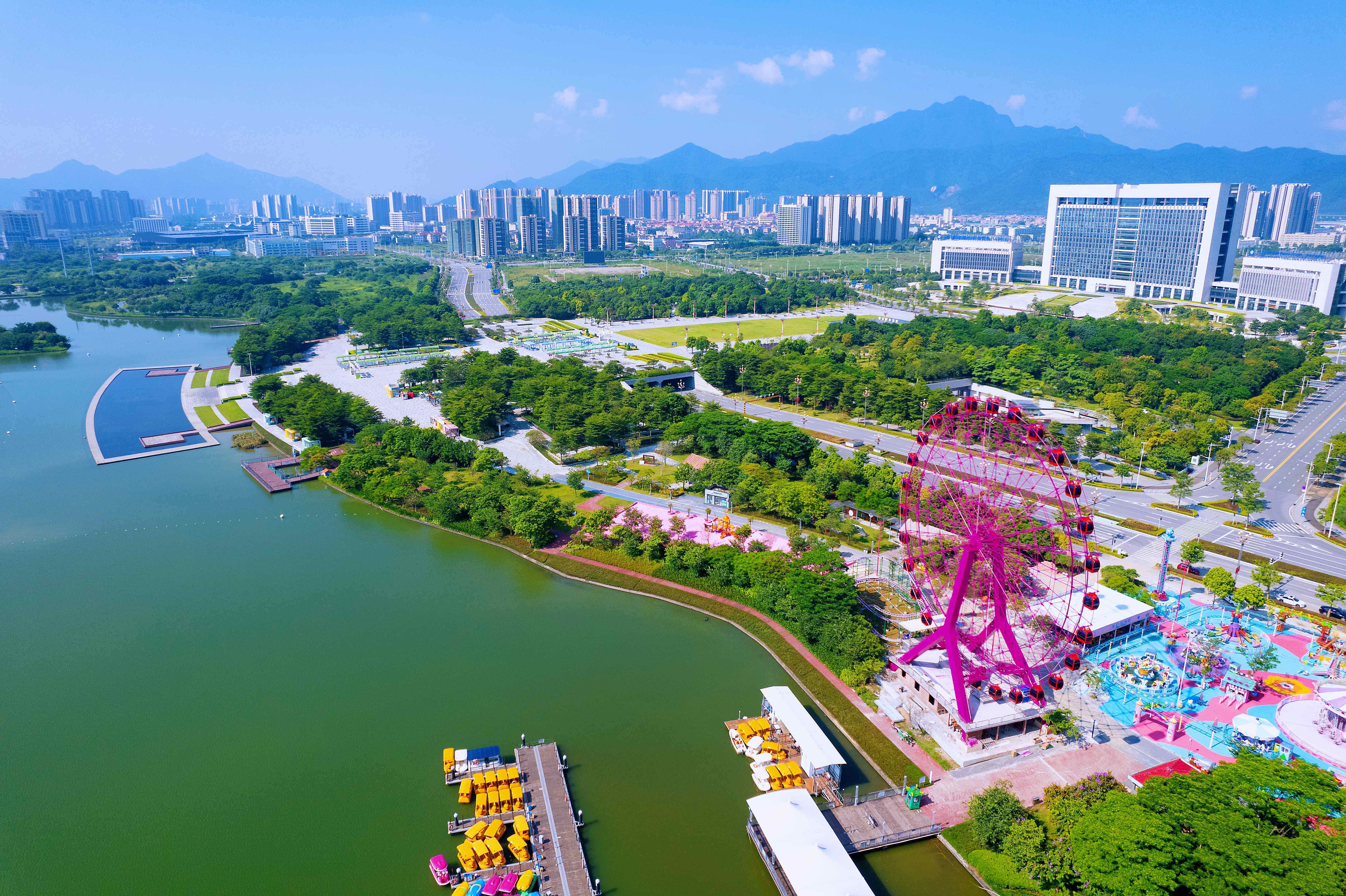 广东肇庆网友建议完善公园儿童游乐设施 官方回应：将统筹规划、逐步实现全覆盖(图2)