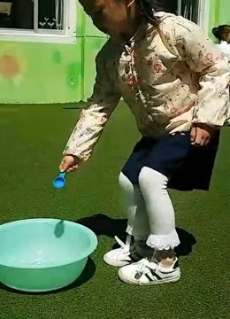 九游娱乐：20个创意小游戏和孩子一起High起来