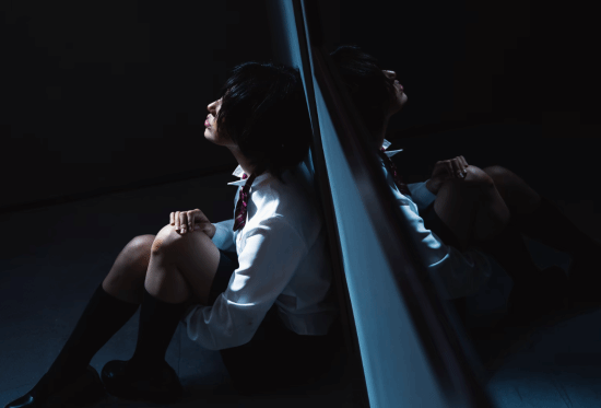 周淑怡直播国产新游《恶校游戏》遭封禁：官方强制脸都没了(图4)